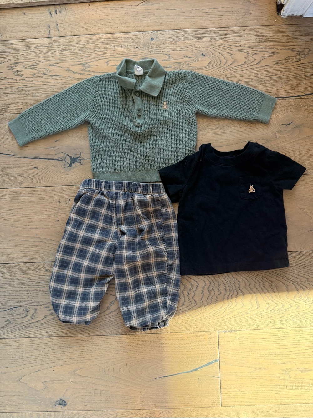 Baby Gap Green Knit Pullover + Plaid Pants Bundle 12-18M